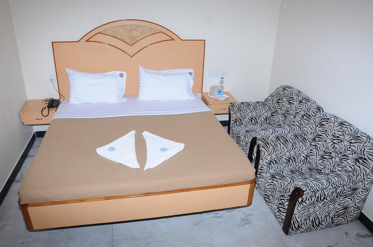 Hotel Annamalai Tiruchirappalli Екстер'єр фото